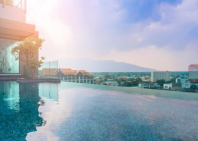 Brilliant Condo Pool View+Night Barzaa(83 sqm)